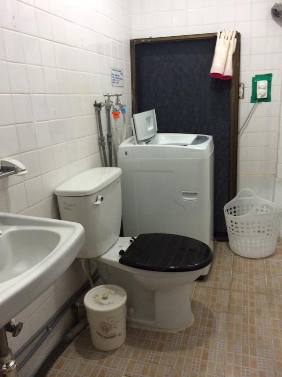 Backpackers In Jeju City Center Экстерьер фото