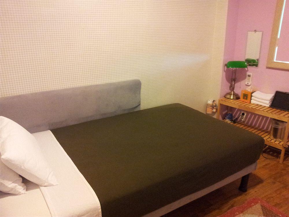 Backpackers In Jeju City Center Экстерьер фото
