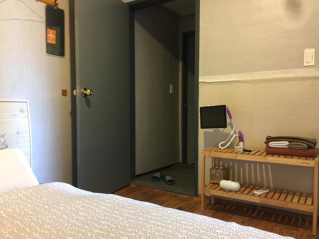 Backpackers In Jeju City Center Экстерьер фото