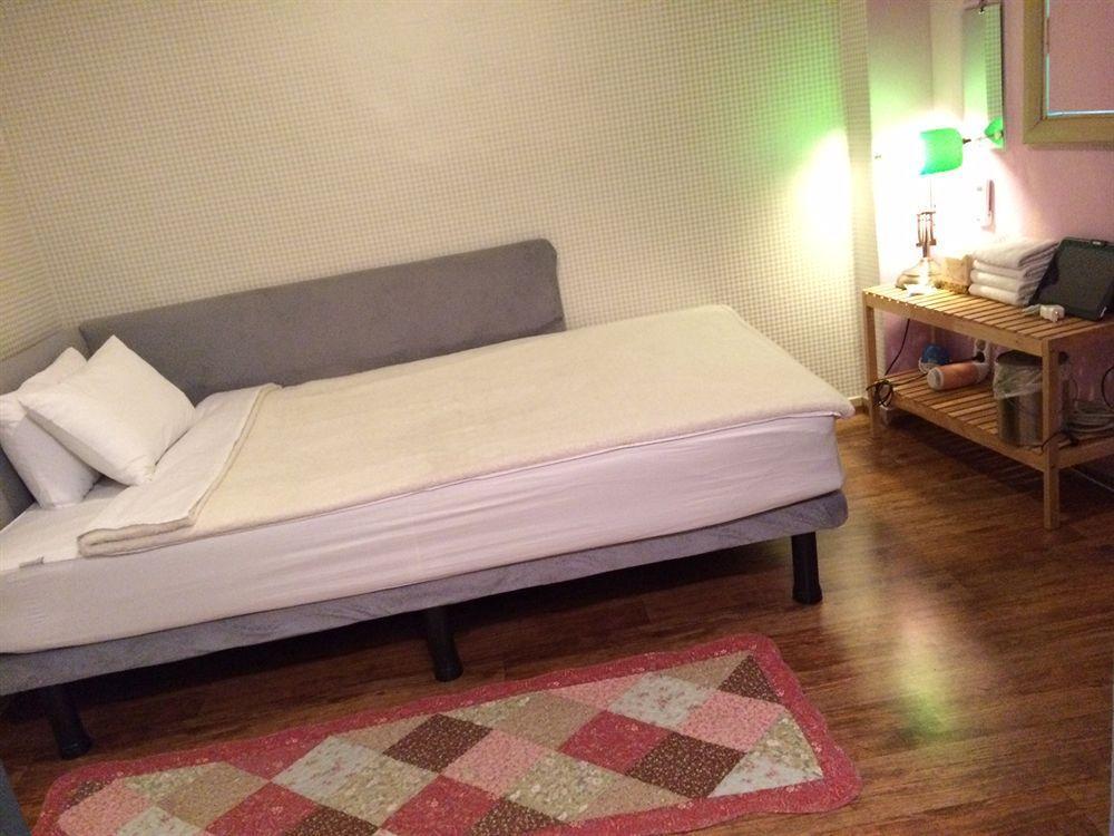 Backpackers In Jeju City Center Экстерьер фото